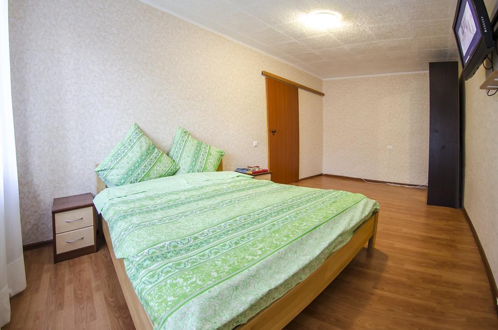 Vip Apartment On 14 Vidradnyi Avenue Киев Екстериор снимка