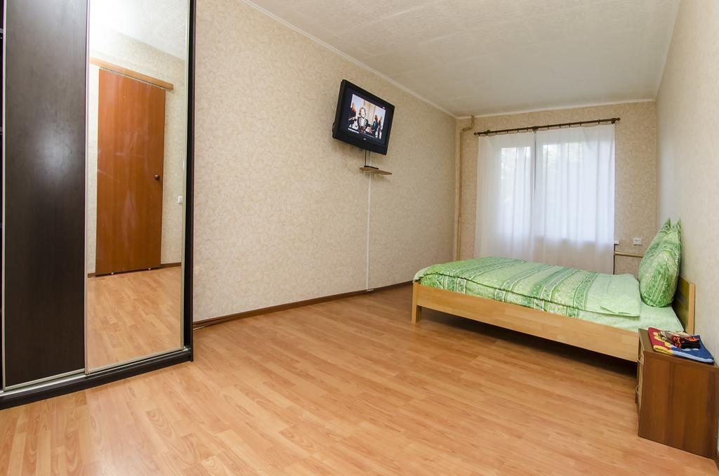 Vip Apartment On 14 Vidradnyi Avenue Киев Екстериор снимка